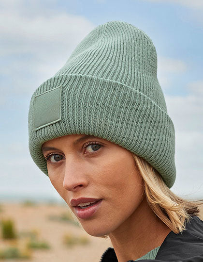 Deep Cuffed Tonal Patch Beanie - Pfirsich