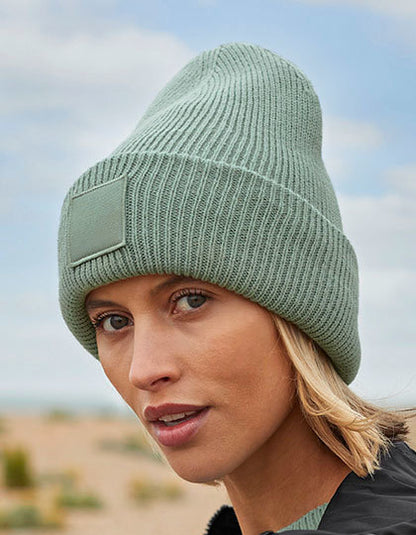 Deep Cuffed Tonal Patch Beanie - Naturstein